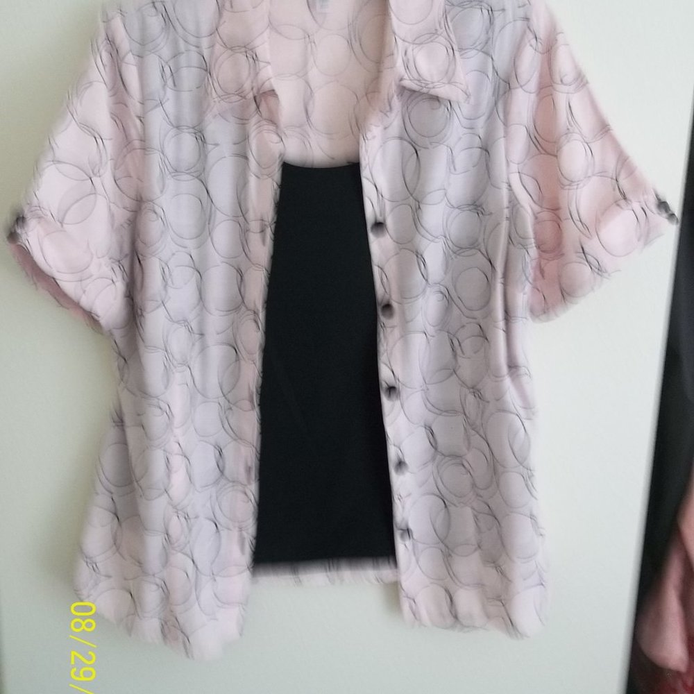 Dressbarn size 18/20 pink/black top
